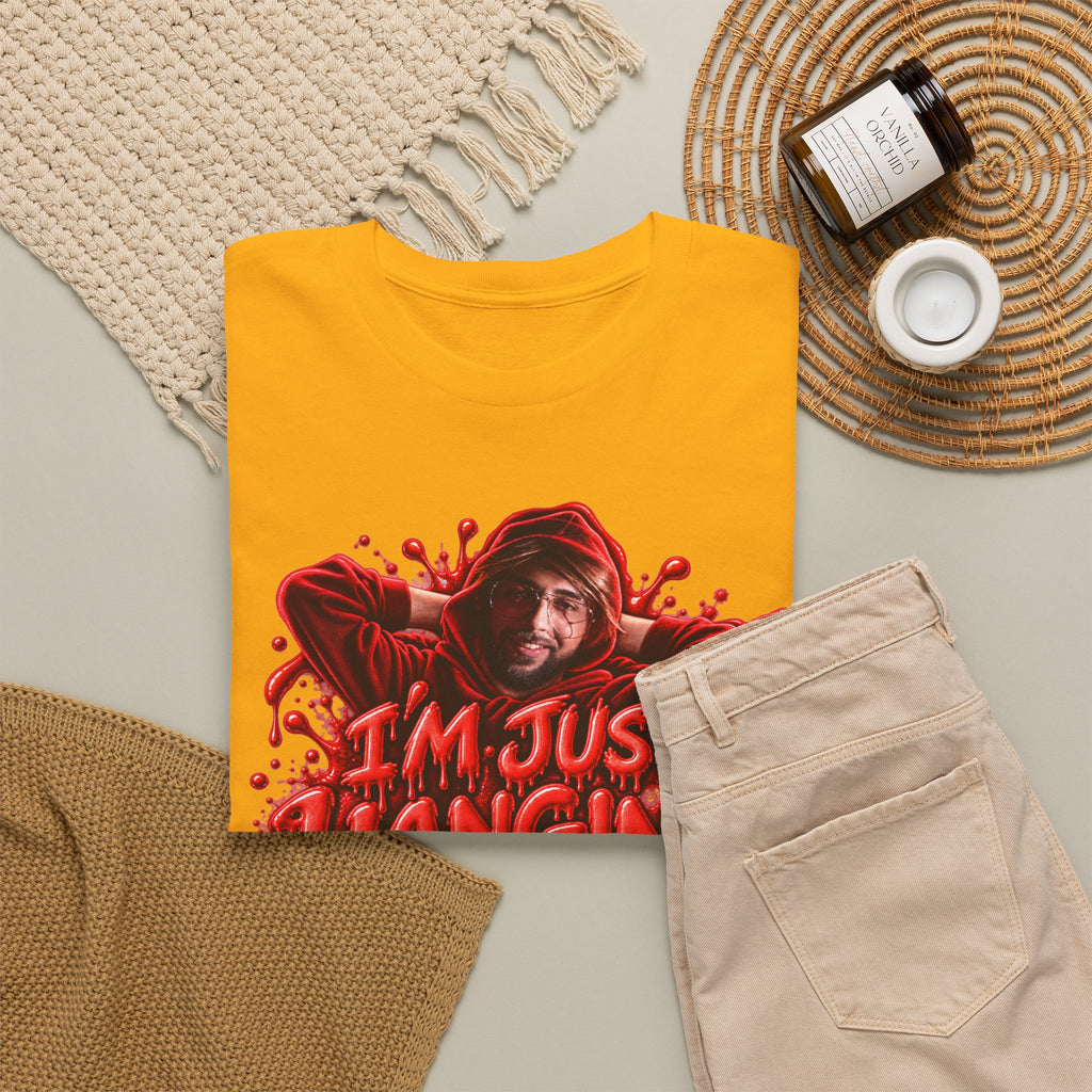 I'm Just Hanging | T-Shirt