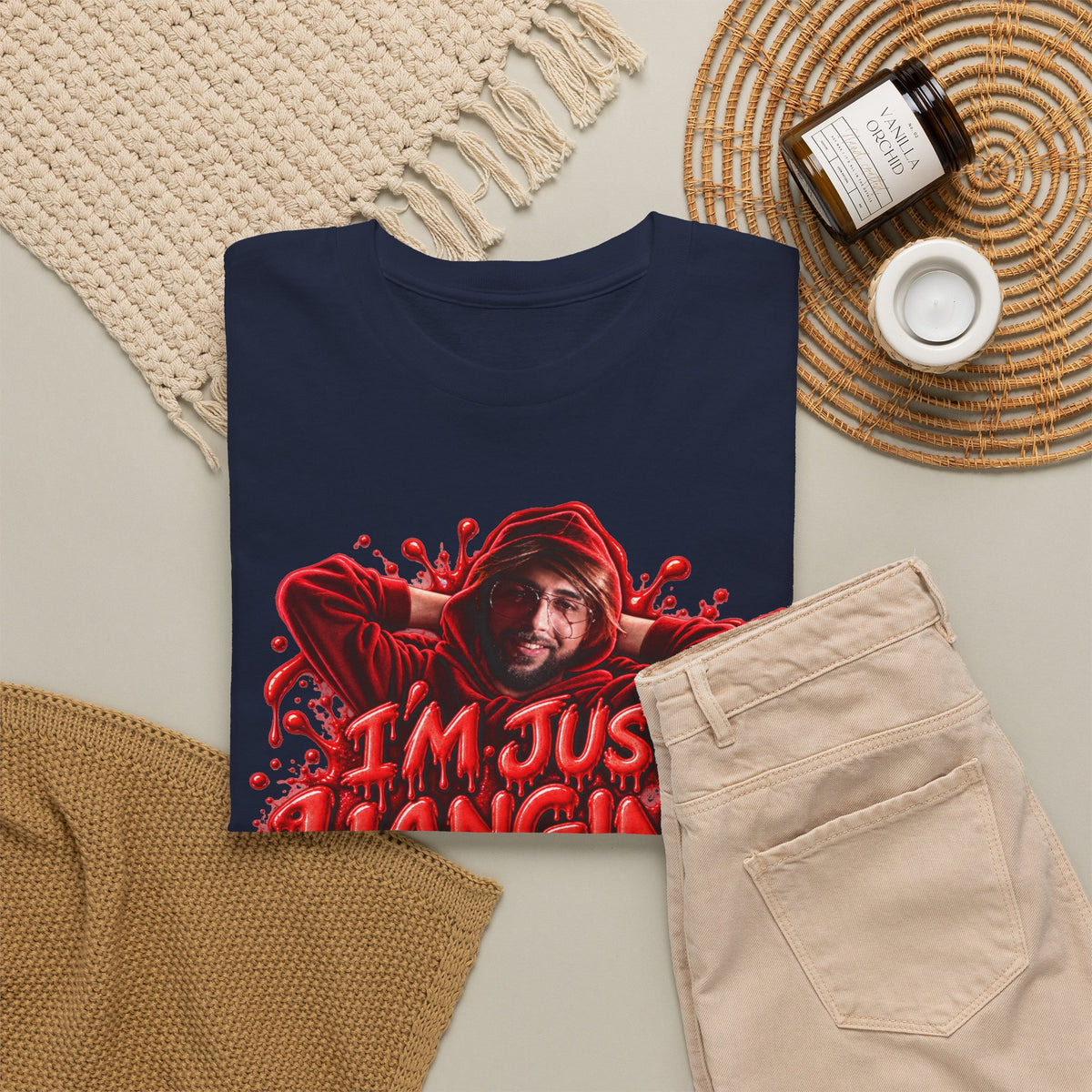 I'm Just Hanging | T-Shirt
